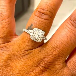 1/2 carat diamond engagement ring with insurance